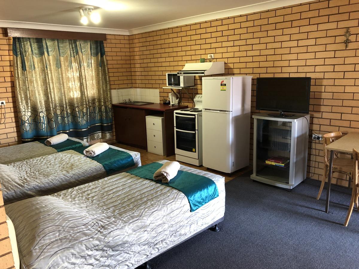 Stockman Motor Inn Narromine Bagian luar foto