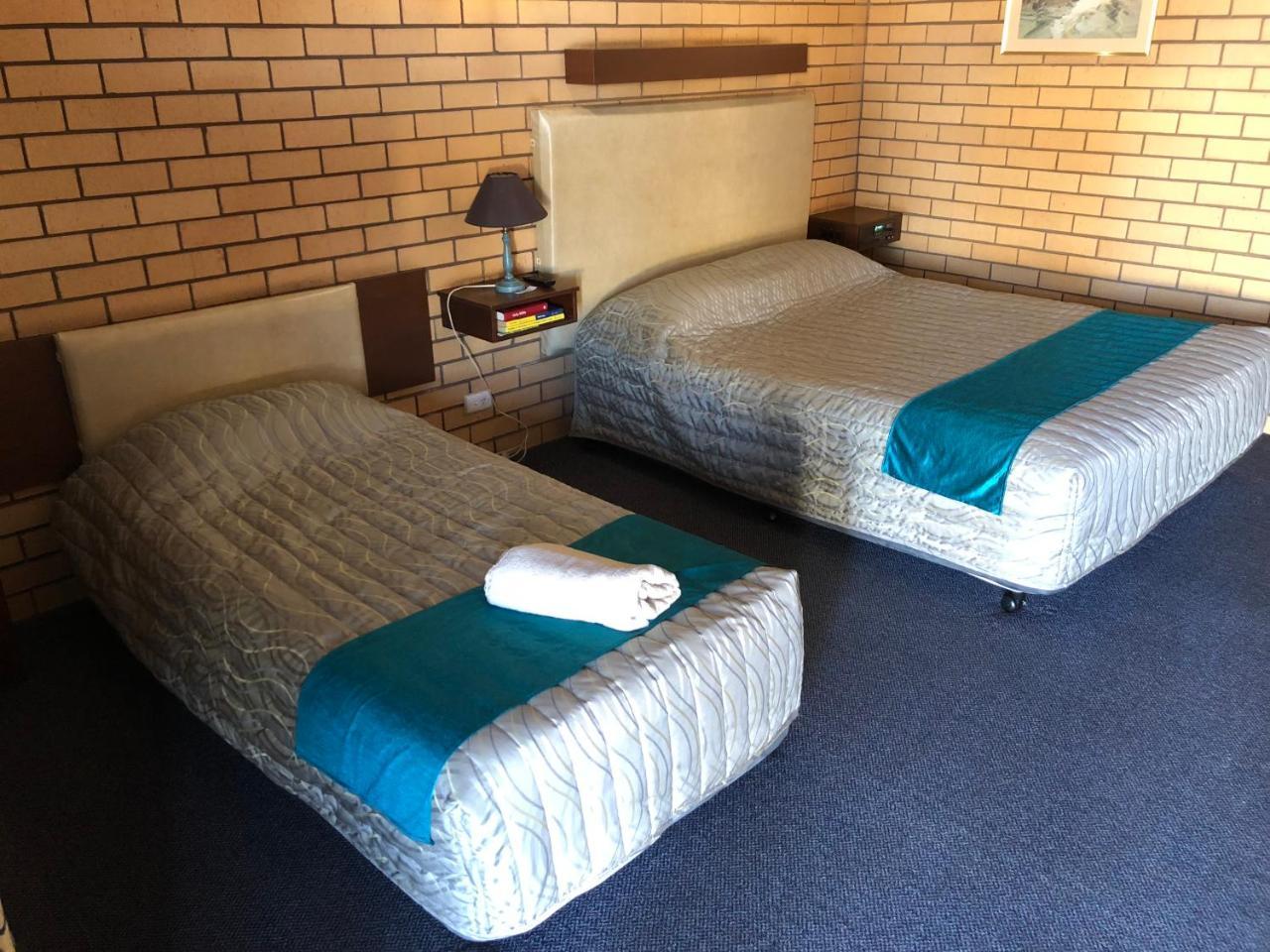 Stockman Motor Inn Narromine Bagian luar foto